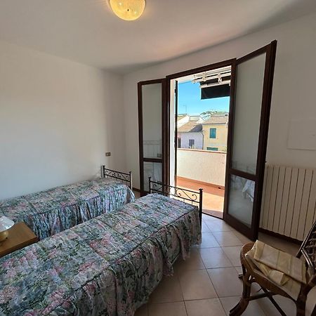 Appartamento La Casa Di Simo Montecalvoli Экстерьер фото